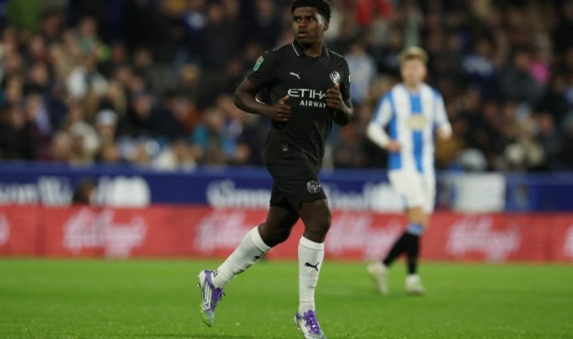 乐鱼体育娱乐-英媒：谢菲尔德星期三接近租借曼城小将杰登·赫斯基，租期为半年