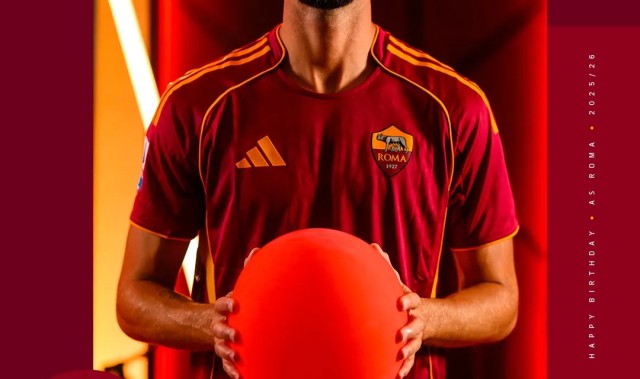 克里斯坦特迎31岁生日，罗马官方社媒为其庆生