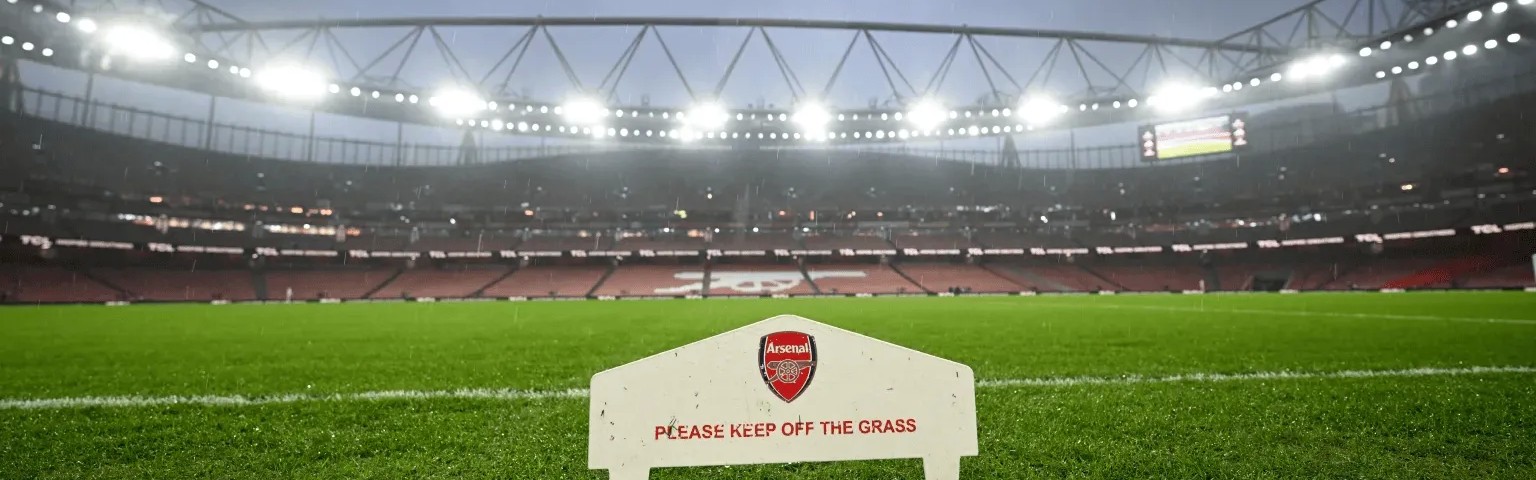 跟队：阿森纳赛程太密集导致酋长草坪受损严重，或无缘评奖